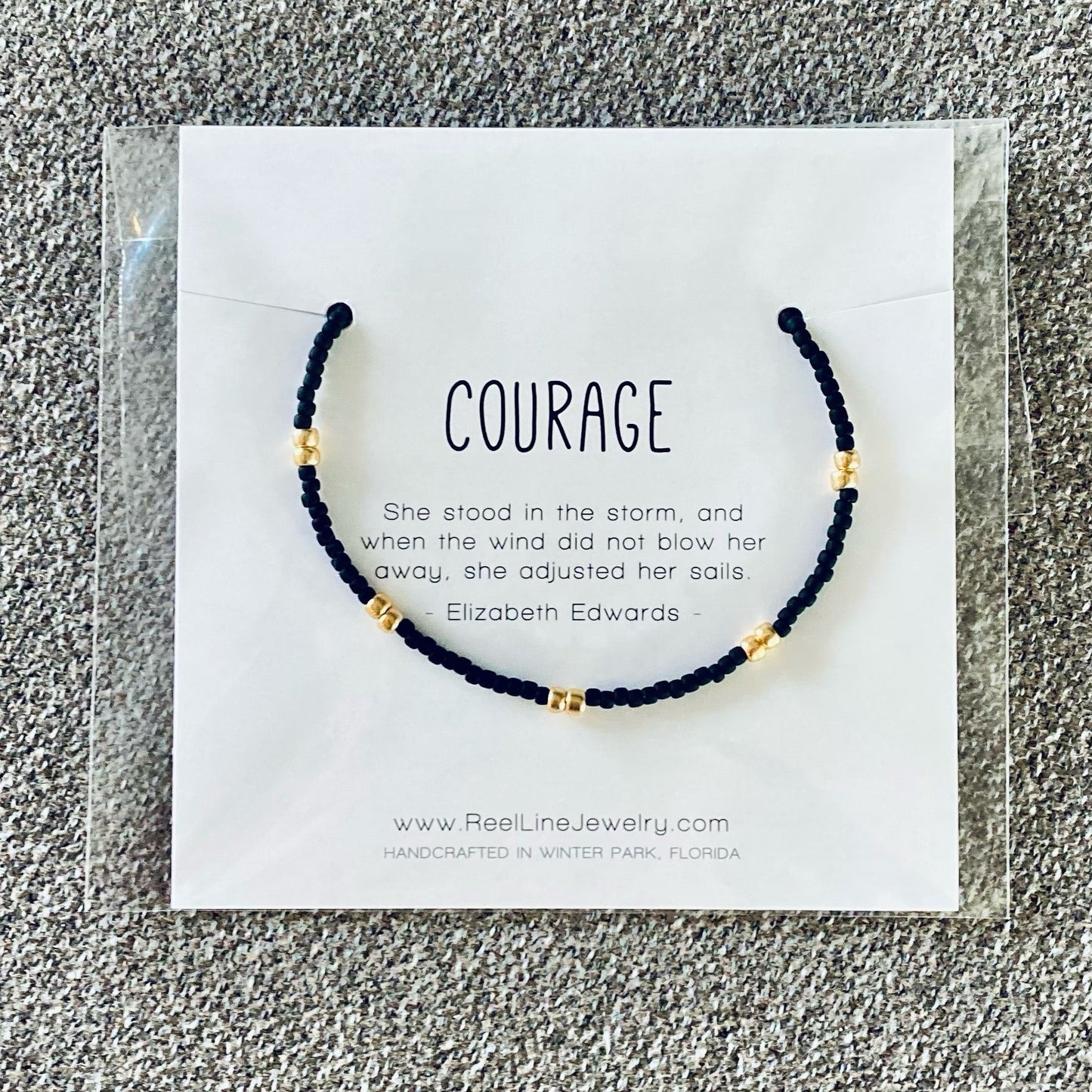 Bracelet, Courage